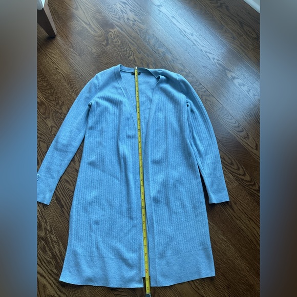 Talbots cardigan - Picture 2 of 10